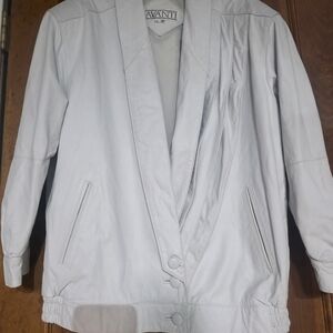 Vintage white leather jacket EUC